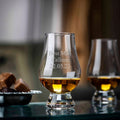 Example engraving (wedding party): "Best Man / Callum / 22.05.27" on the Glencairn Tasting Whisky Glass