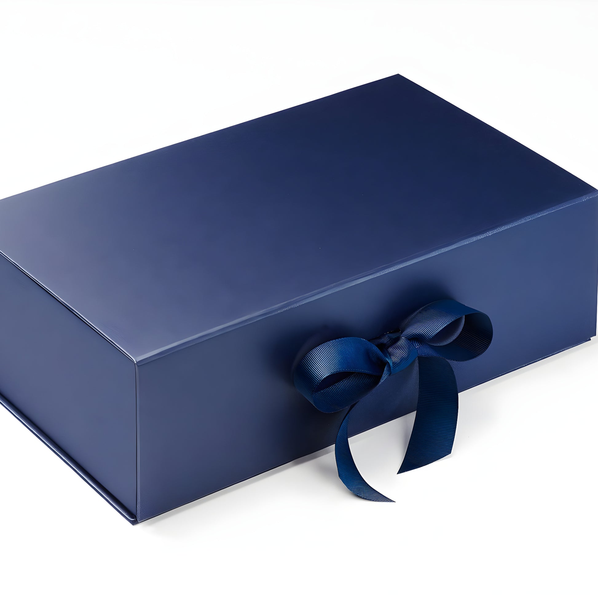 Navy blue gift box with changeable ribbon for double bottles.